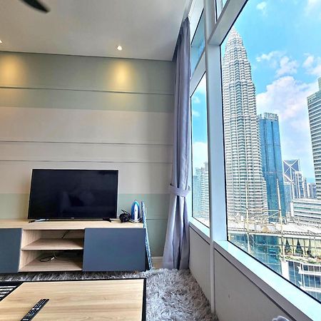 Apartment Sky By Monosuites Klcc Kuala Lumpur Bagian luar foto